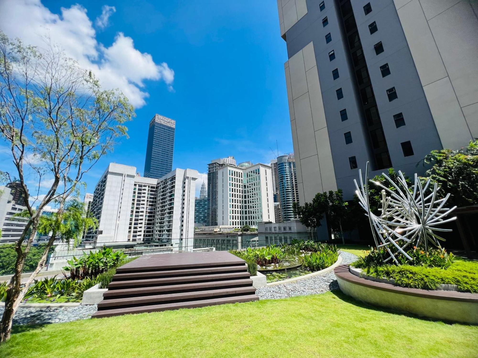 Luxury Suites At Axon Residence Kuala Lumpur Esterno foto